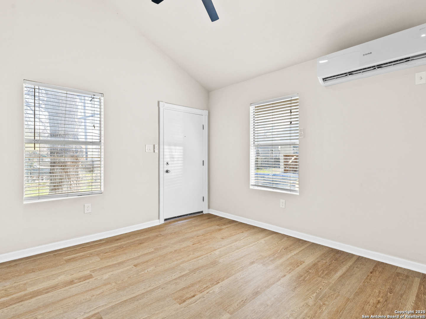 207 Alvarez San Antonio TX 78204
