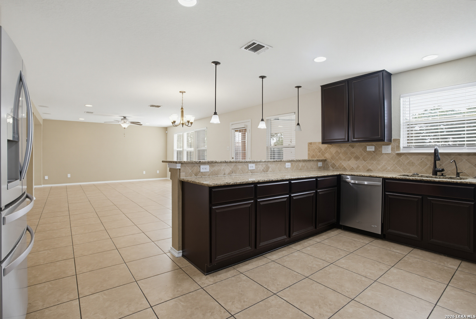 9115 Summit Lake San Antonio TX 78245