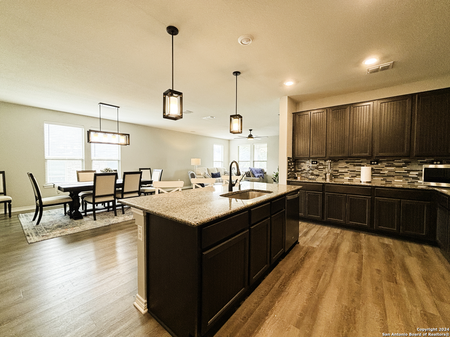 8134 Emmeline Dr, Boerne TX 78015