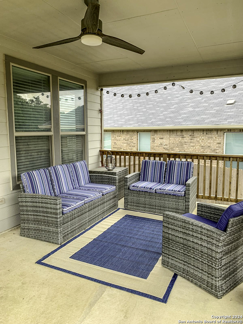 8134 Emmeline Dr, Boerne TX 78015