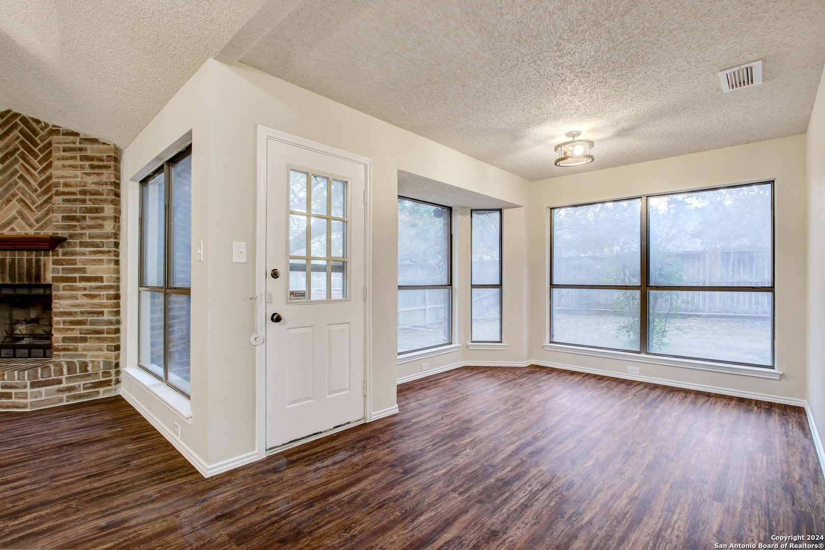 11823 Adriana Maria San Antonio TX 78253