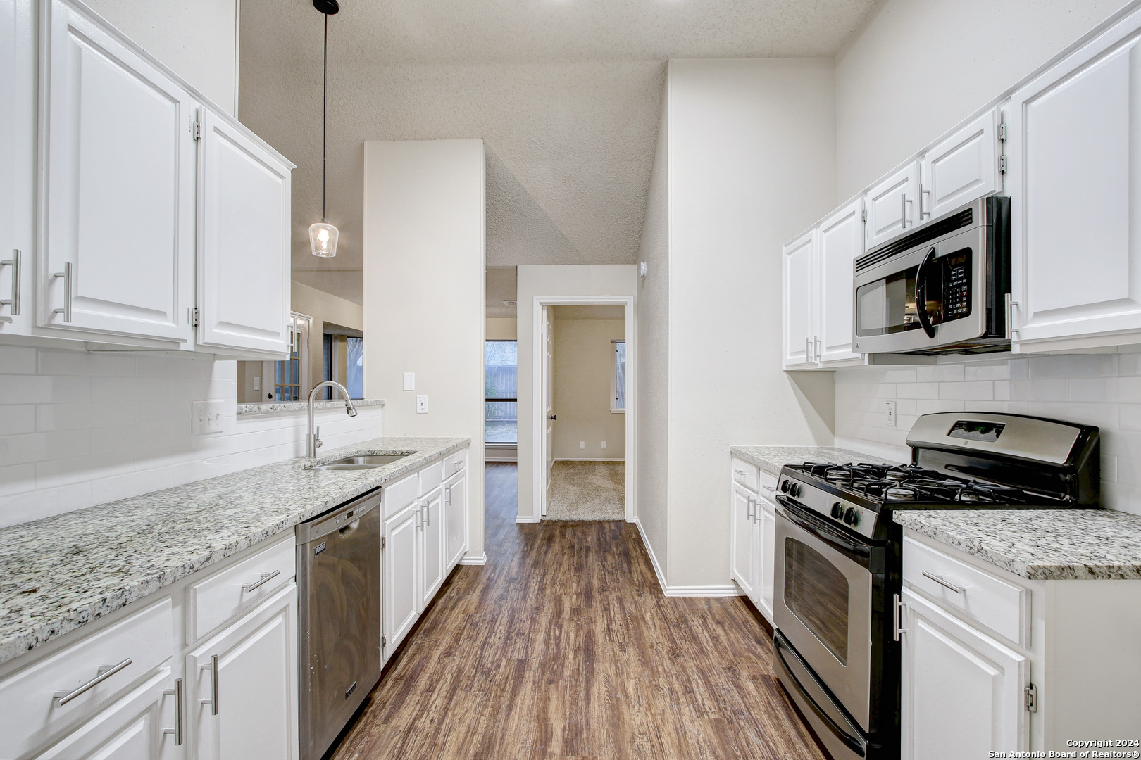 11823 Adriana Maria San Antonio TX 78253