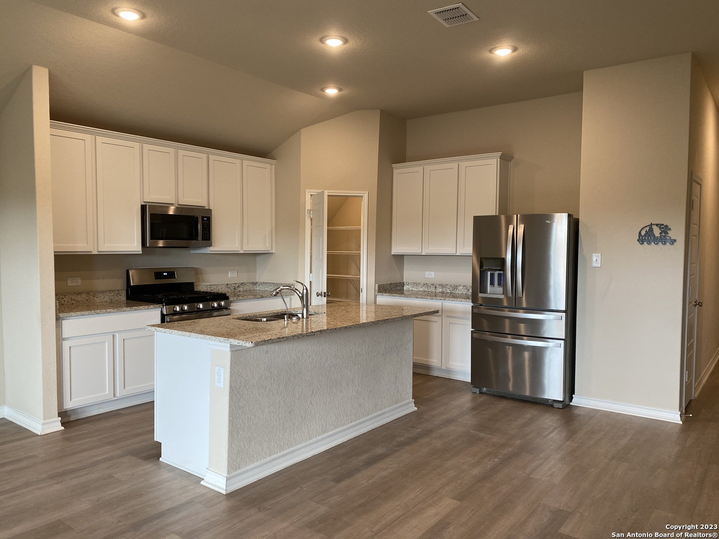 13519 Sendero Roble San Antonio TX 78253