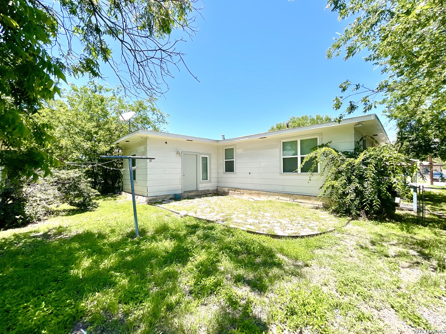 154 Ferris San Antonio TX 78220