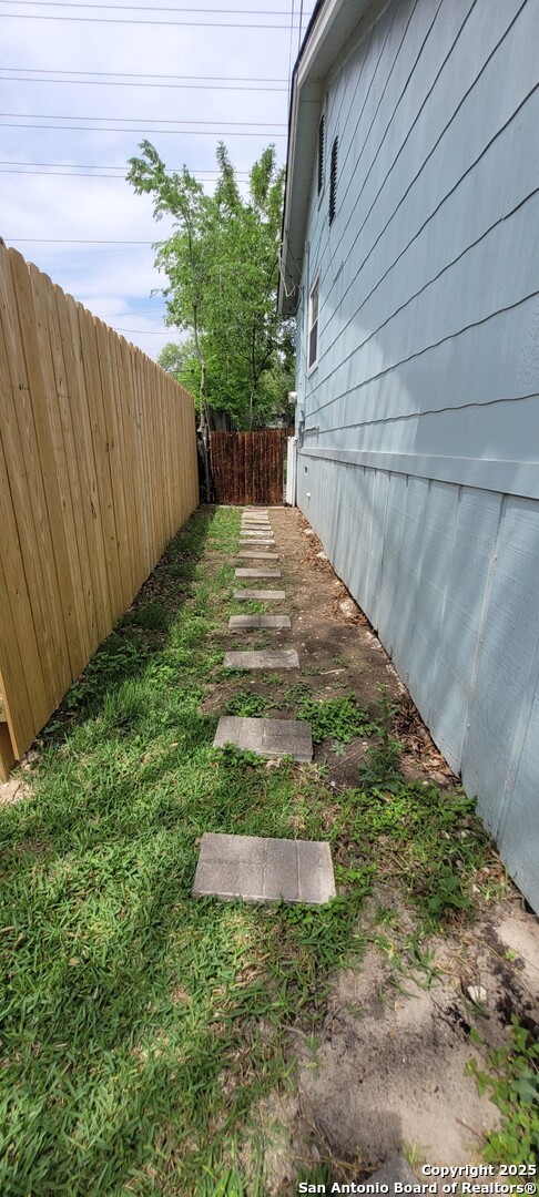 123 Colton San Antonio TX 78209