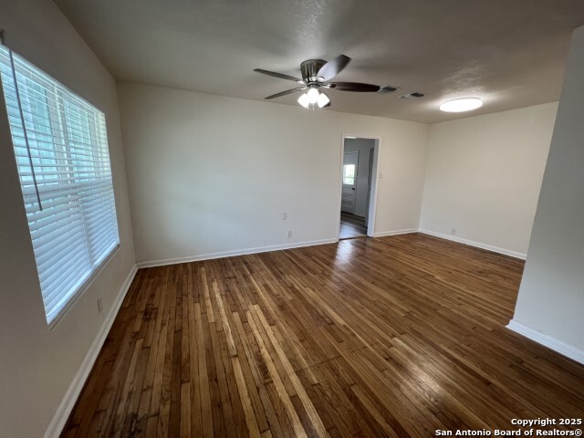 123 Colton San Antonio TX 78209