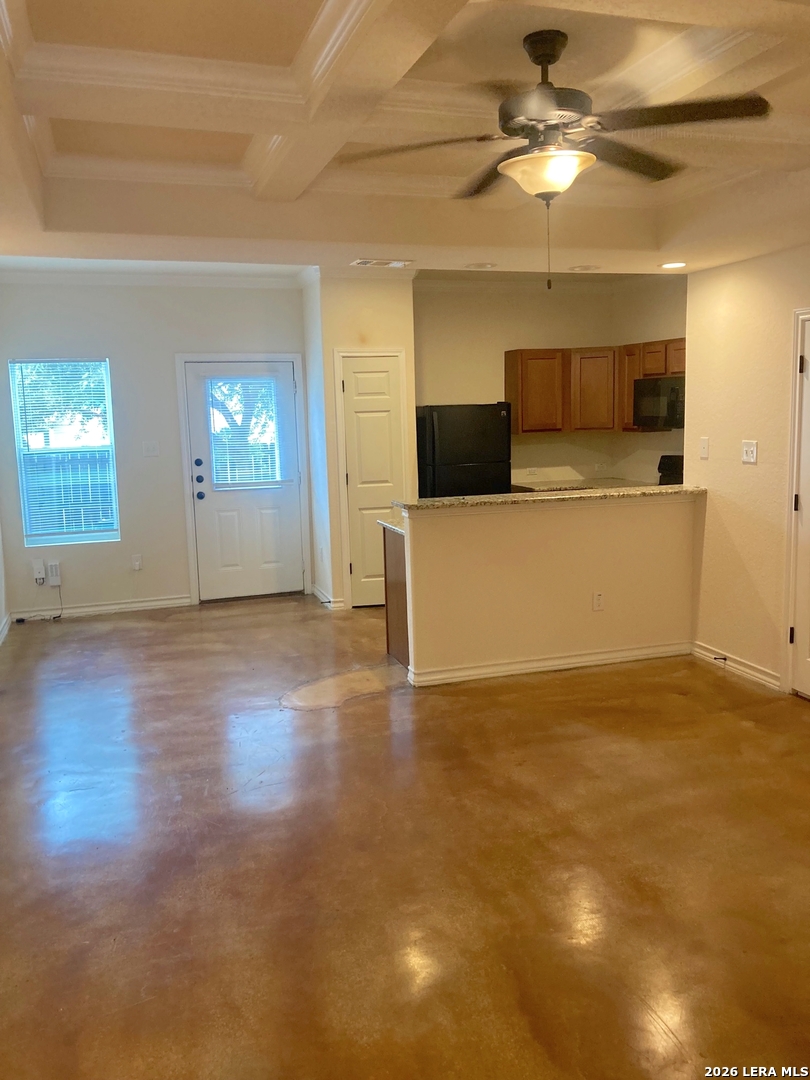6335 Melanzane Avenue San Antonio TX 78233
