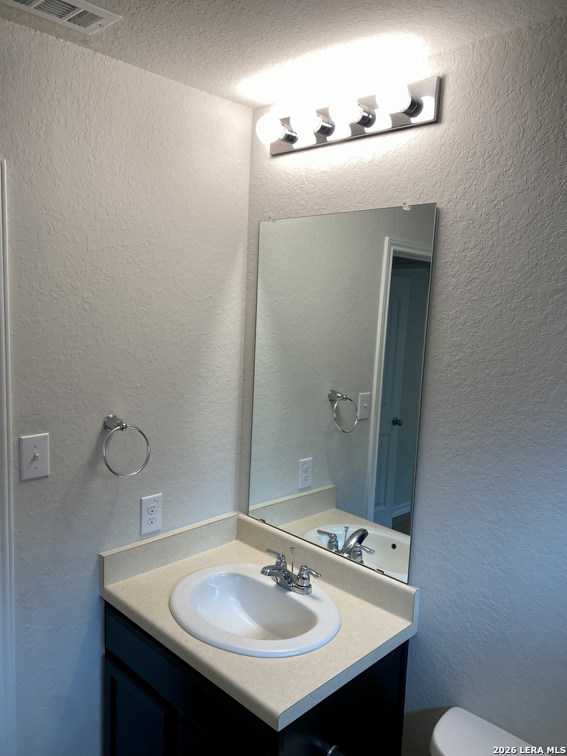 9102 Jersey Stone San Antonio TX 78254
