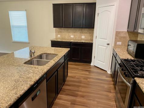 9102 Jersey Stone San Antonio TX 78254