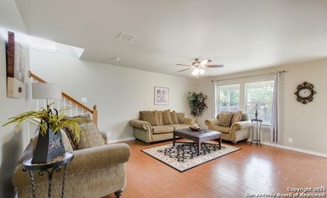 650 Granite Cliff San Antonio TX 78251