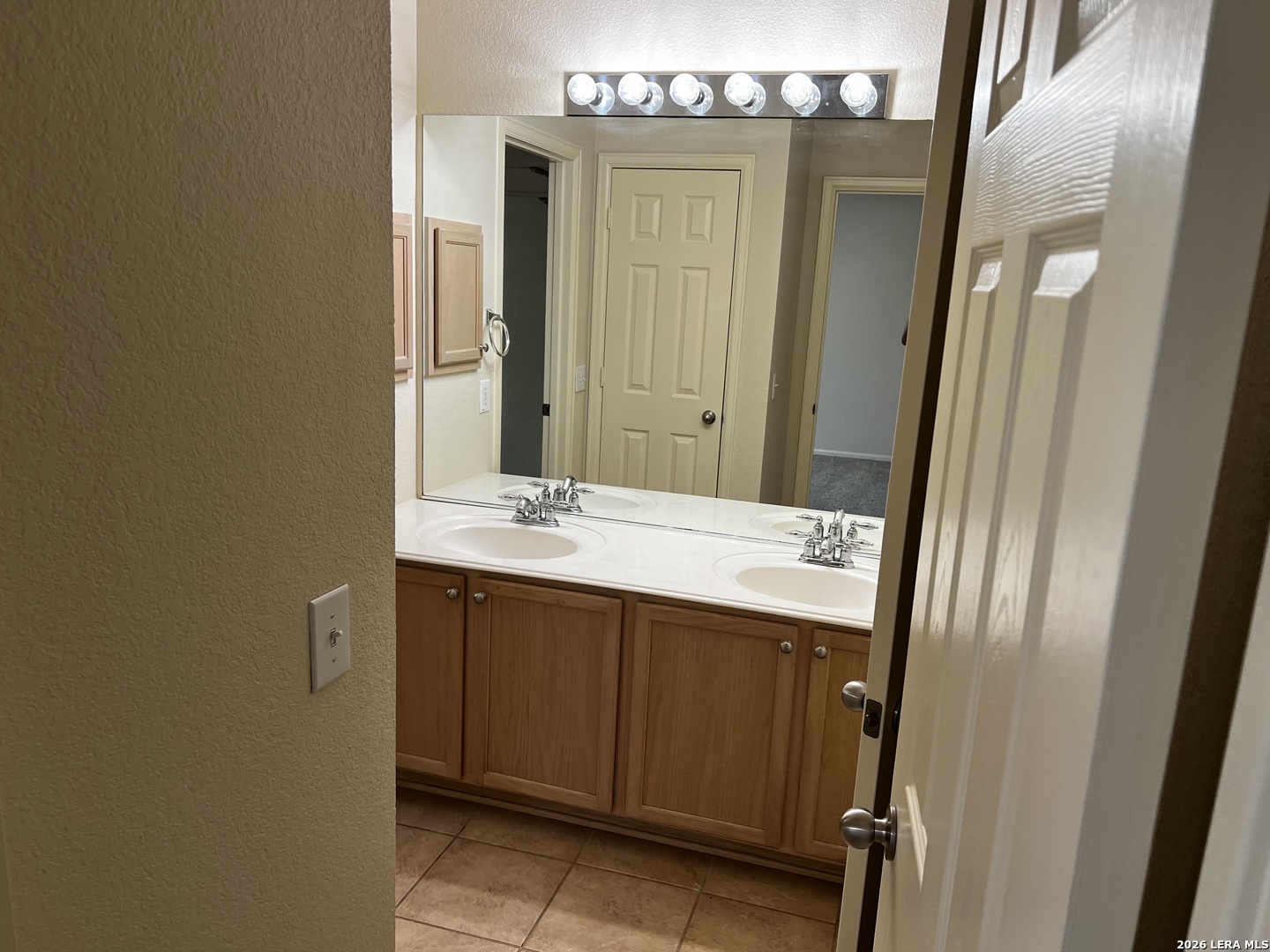 2505 Grayson Way San Antonio TX 78232