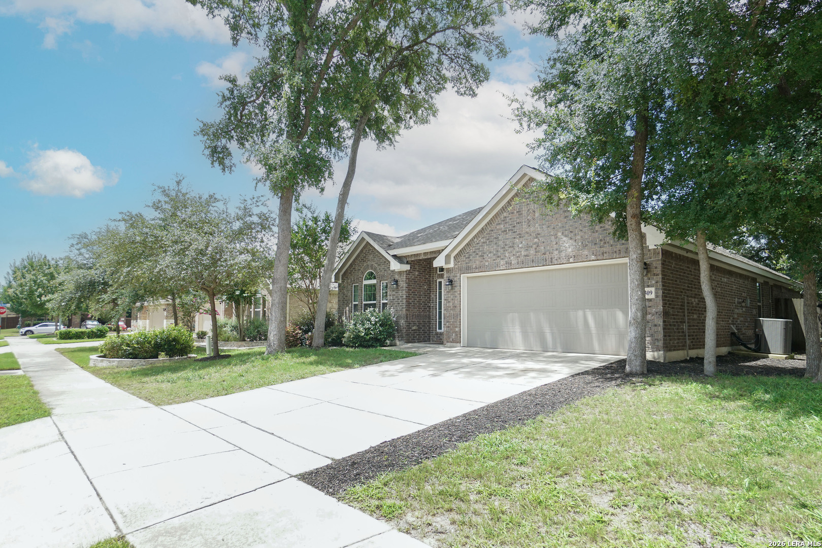 10309 Hoot Owl Schertz TX 78154