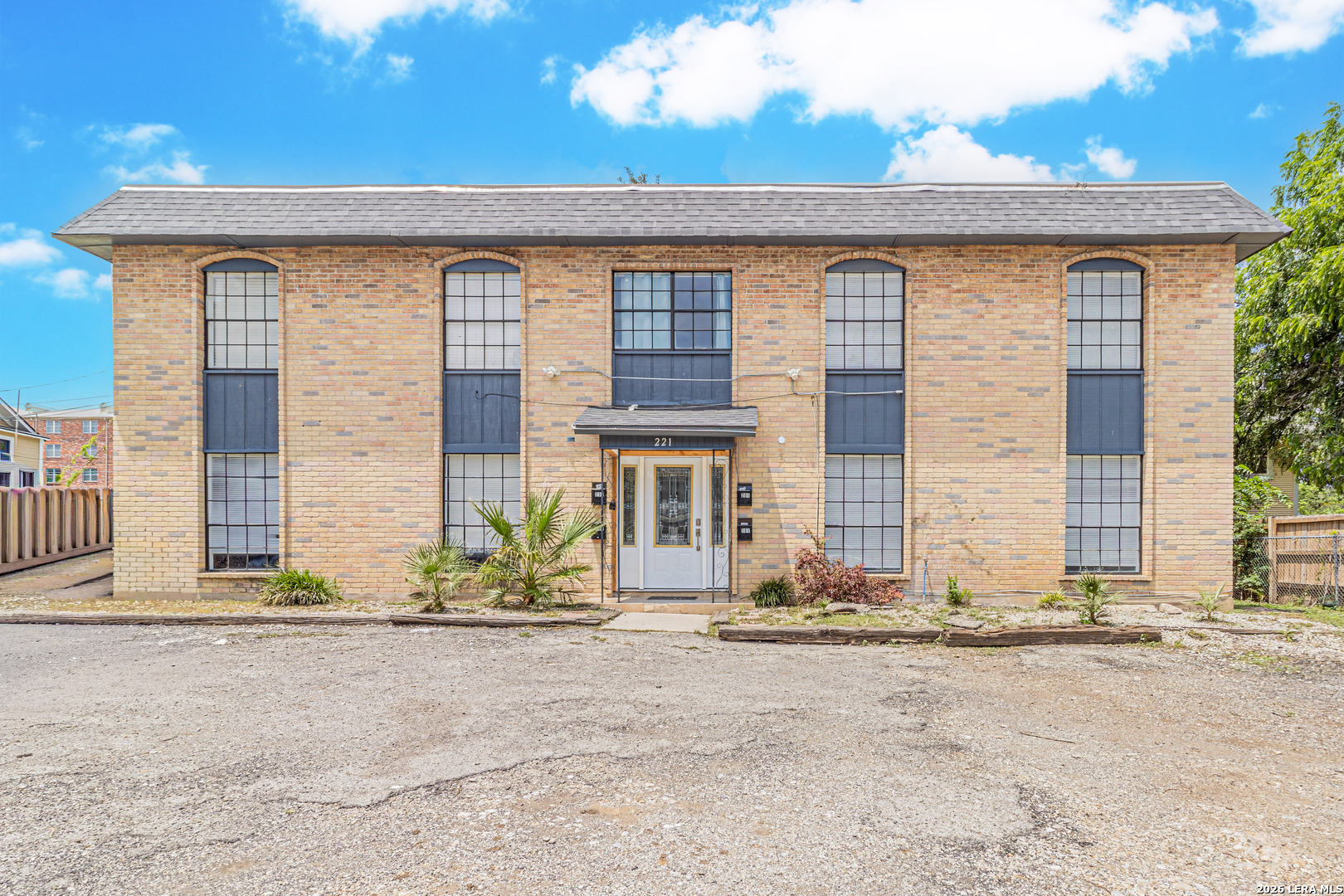 221 E Craig Place San Antonio TX 78212