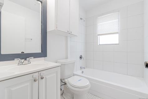 221 E Craig Place San Antonio TX 78212