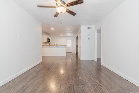 221 E Craig Place San Antonio TX 78212