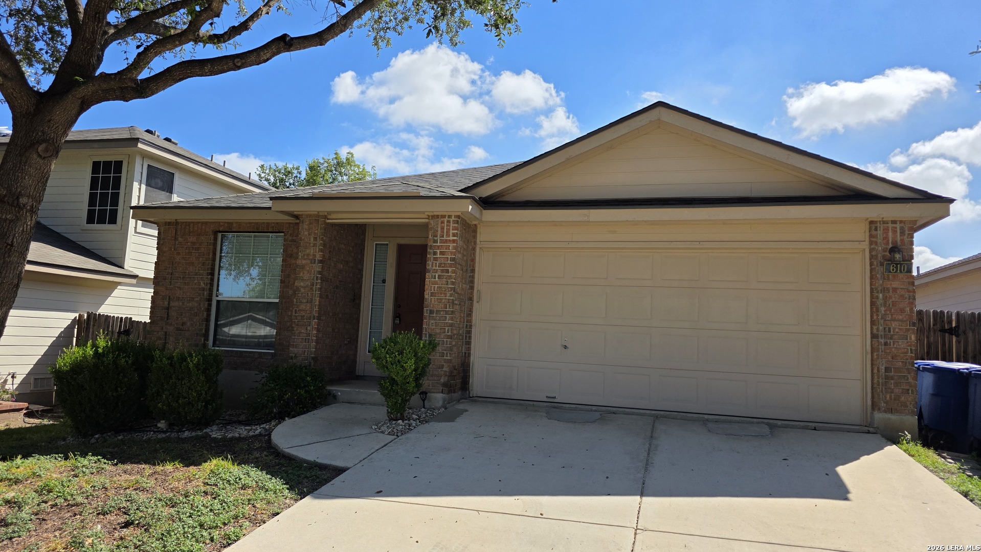 610 Granite Cliff San Antonio TX 78251