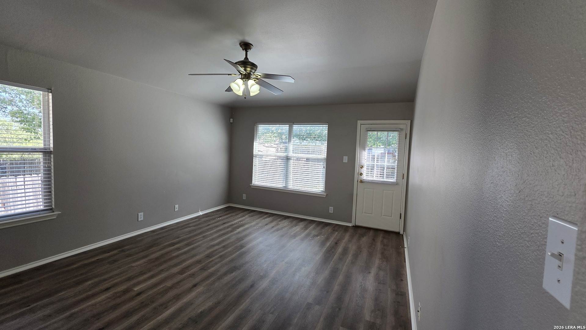 610 Granite Cliff San Antonio TX 78251