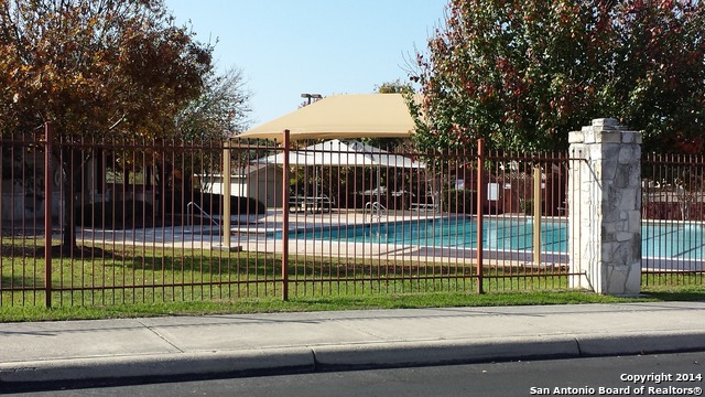 610 Granite Cliff San Antonio TX 78251