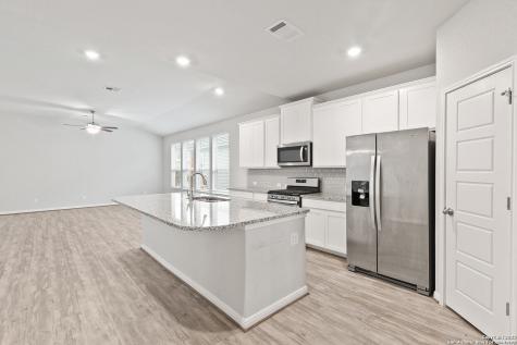 11627 Troubadour Trail San Antonio TX 78245