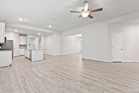 11627 Troubadour Trail San Antonio TX 78245