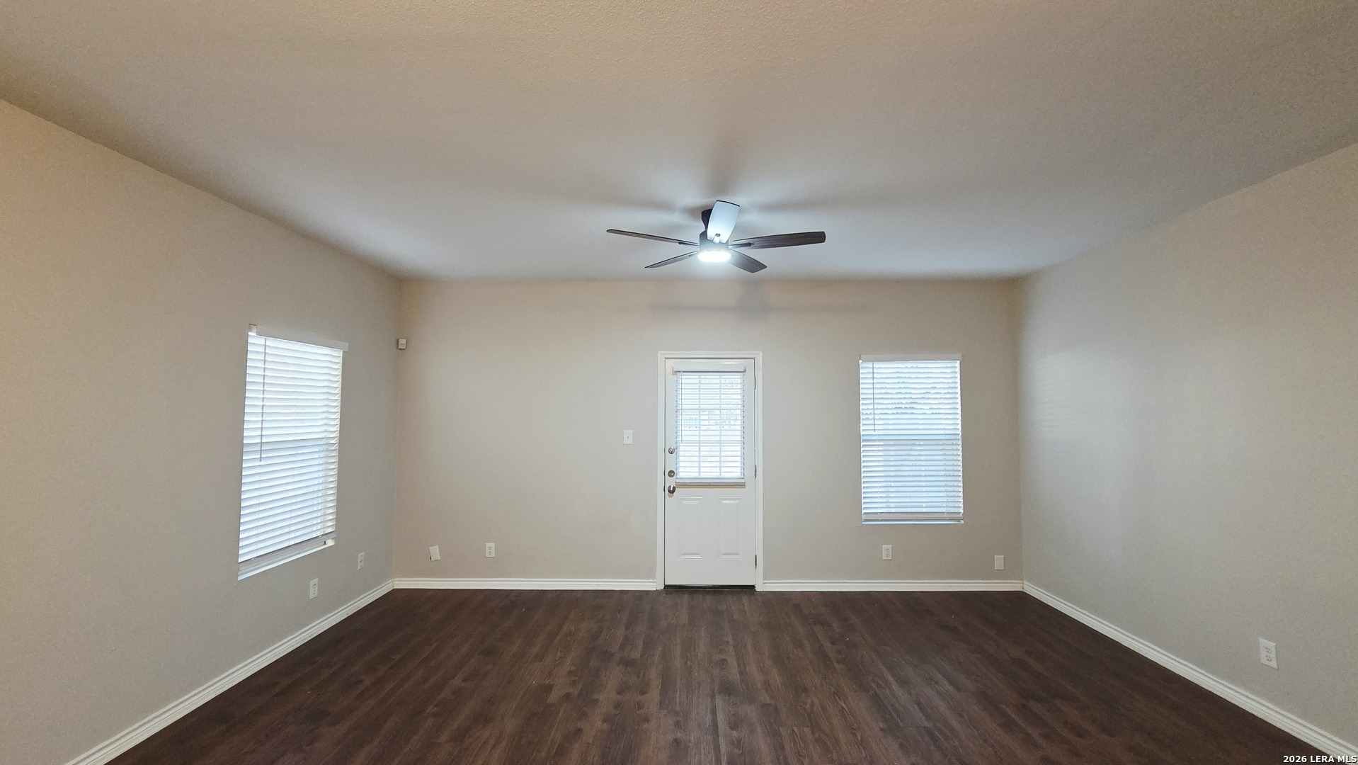 7814 Kingsbury Wood San Antonio TX 78240