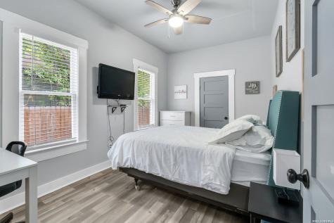 704 Cuney San Antonio TX 78210