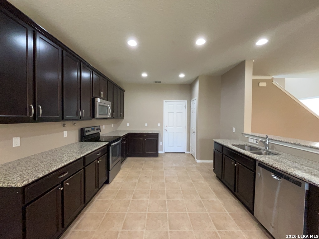 11838 Twin Oaks Path San Antonio TX 78254