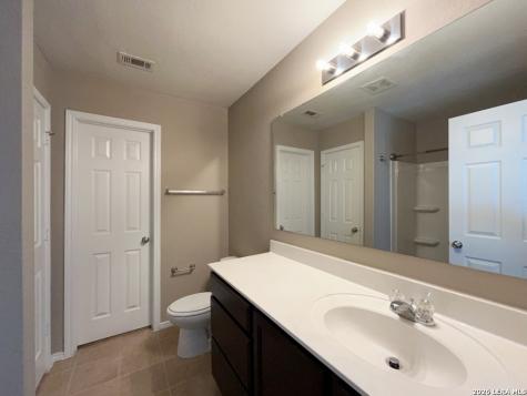 11838 Twin Oaks Path San Antonio TX 78254