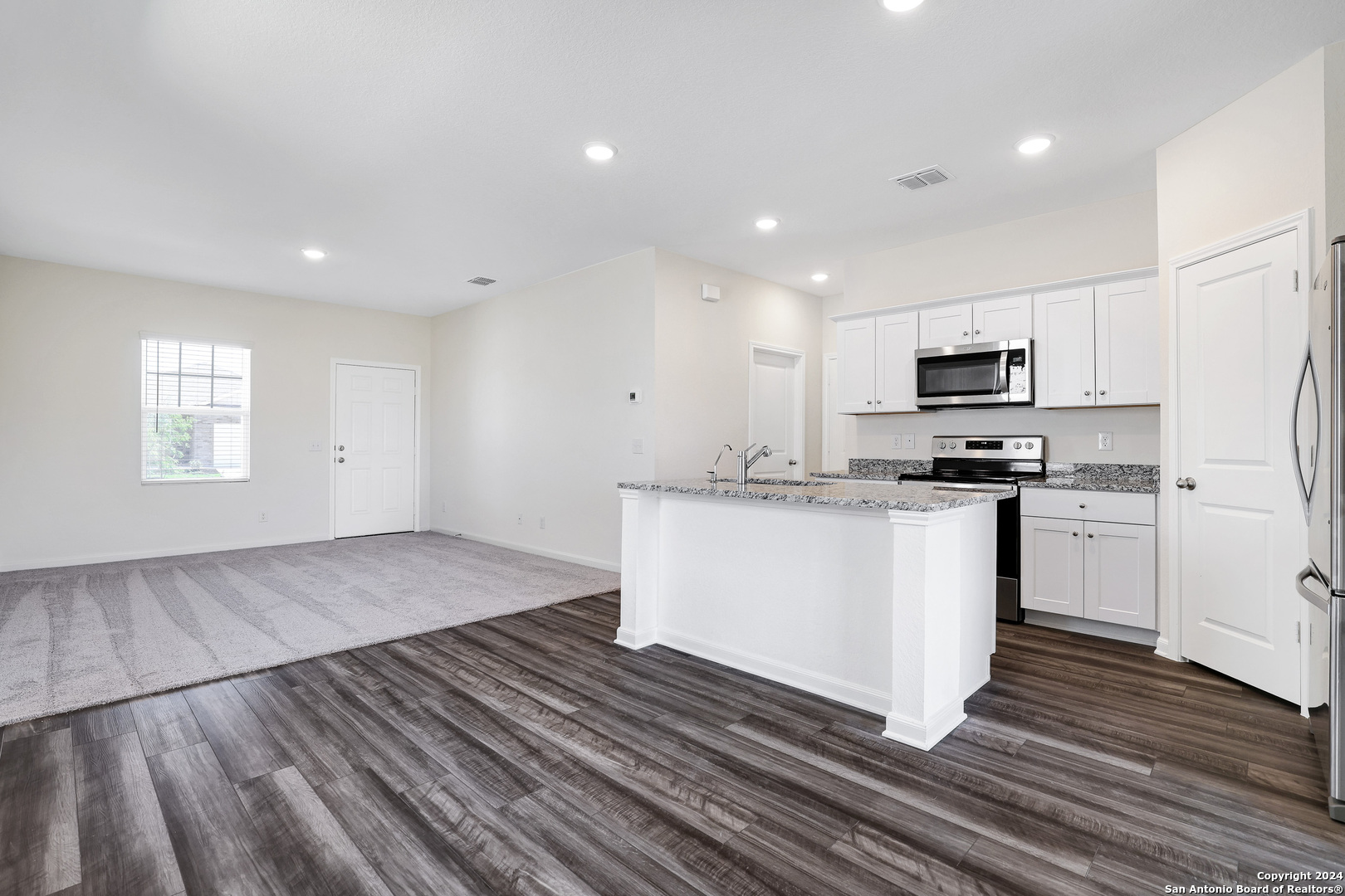 14463 Woodland Valley San Antonio TX 78252