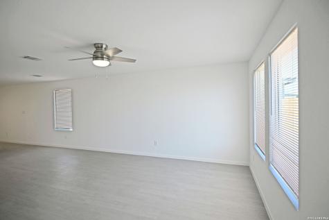 2407 Shady Grove New Braunfels TX 78130