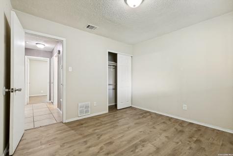 11419 Big Elk Drive San Antonio TX 78245