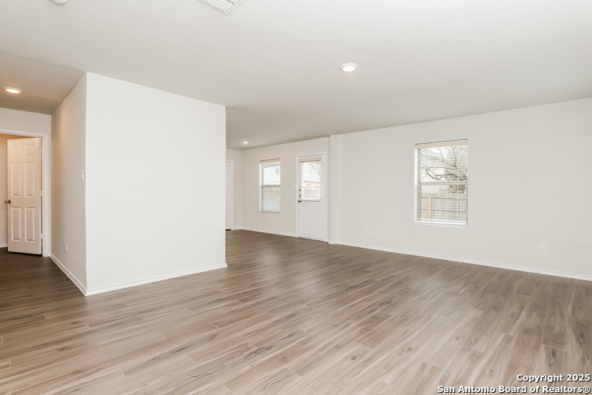 8927 Ashley Wilkes San Antonio TX 78221