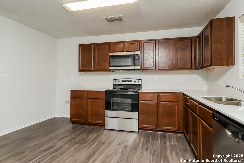 8927 Ashley Wilkes San Antonio TX 78221