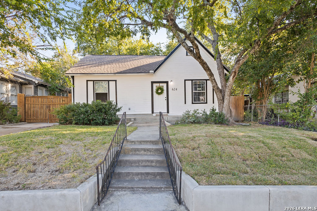 624 Bailey Avenue San Antonio TX 78210