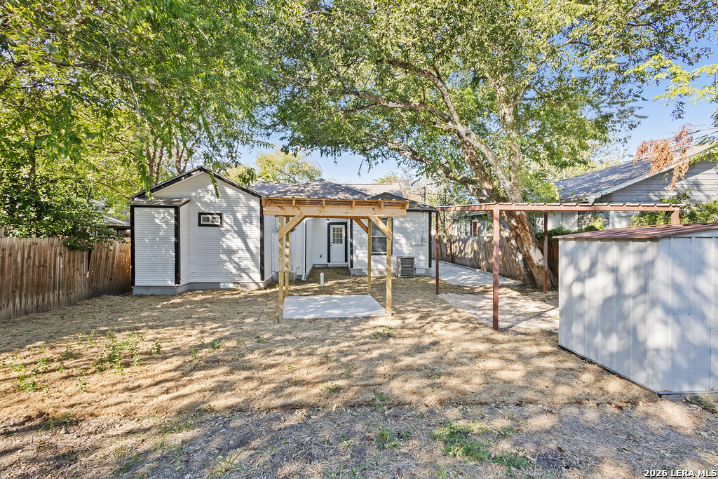 624 Bailey Avenue San Antonio TX 78210