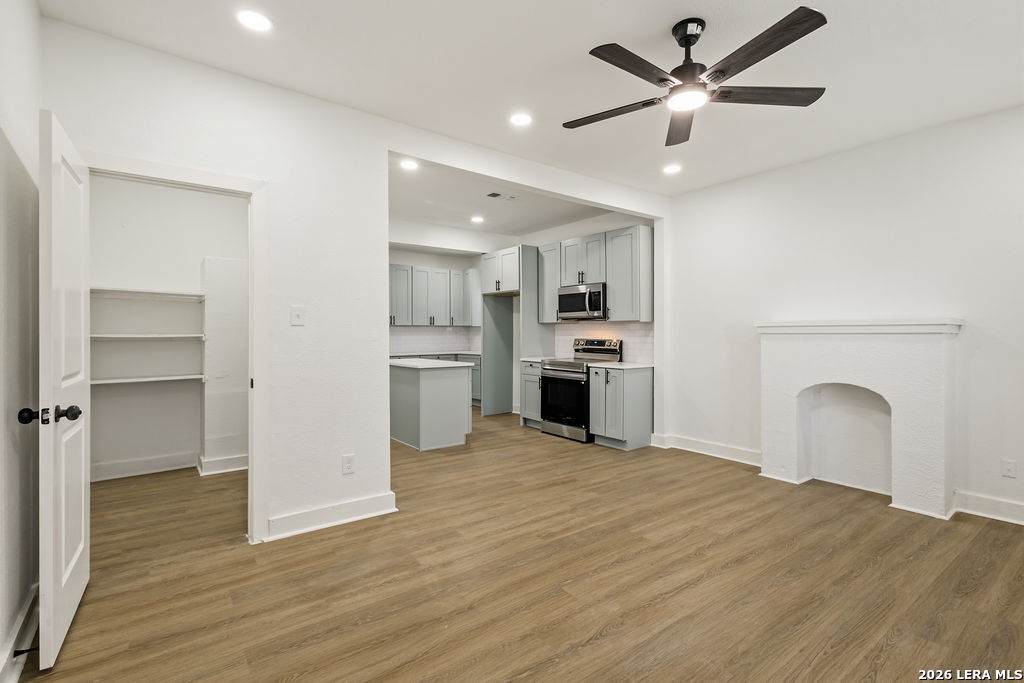 624 Bailey Avenue San Antonio TX 78210