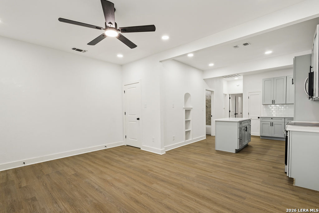 624 Bailey Avenue San Antonio TX 78210