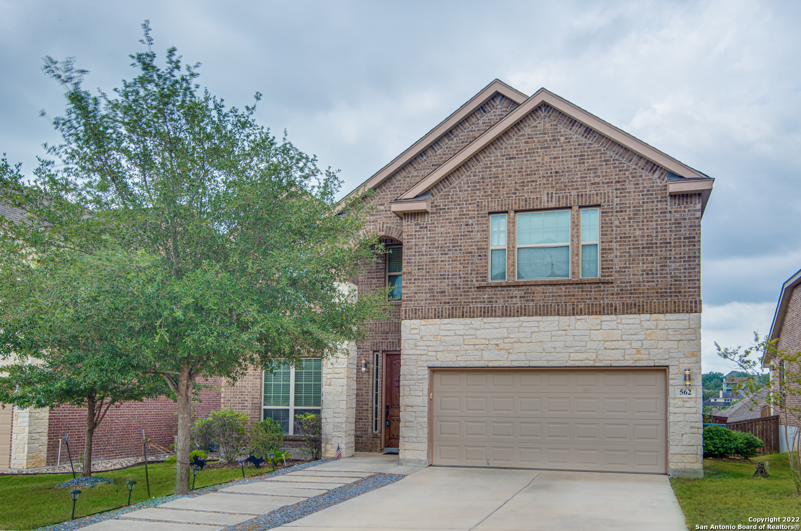 562 White Canyon San Antonio TX 78260