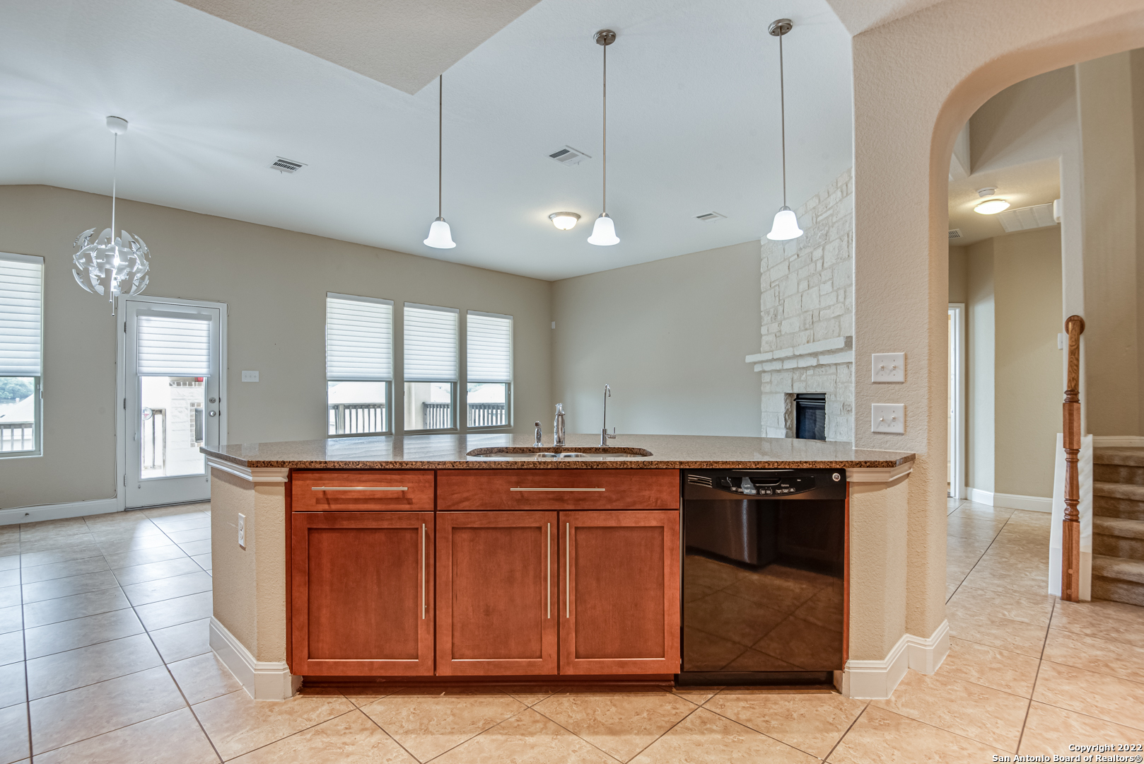 562 White Canyon San Antonio TX 78260
