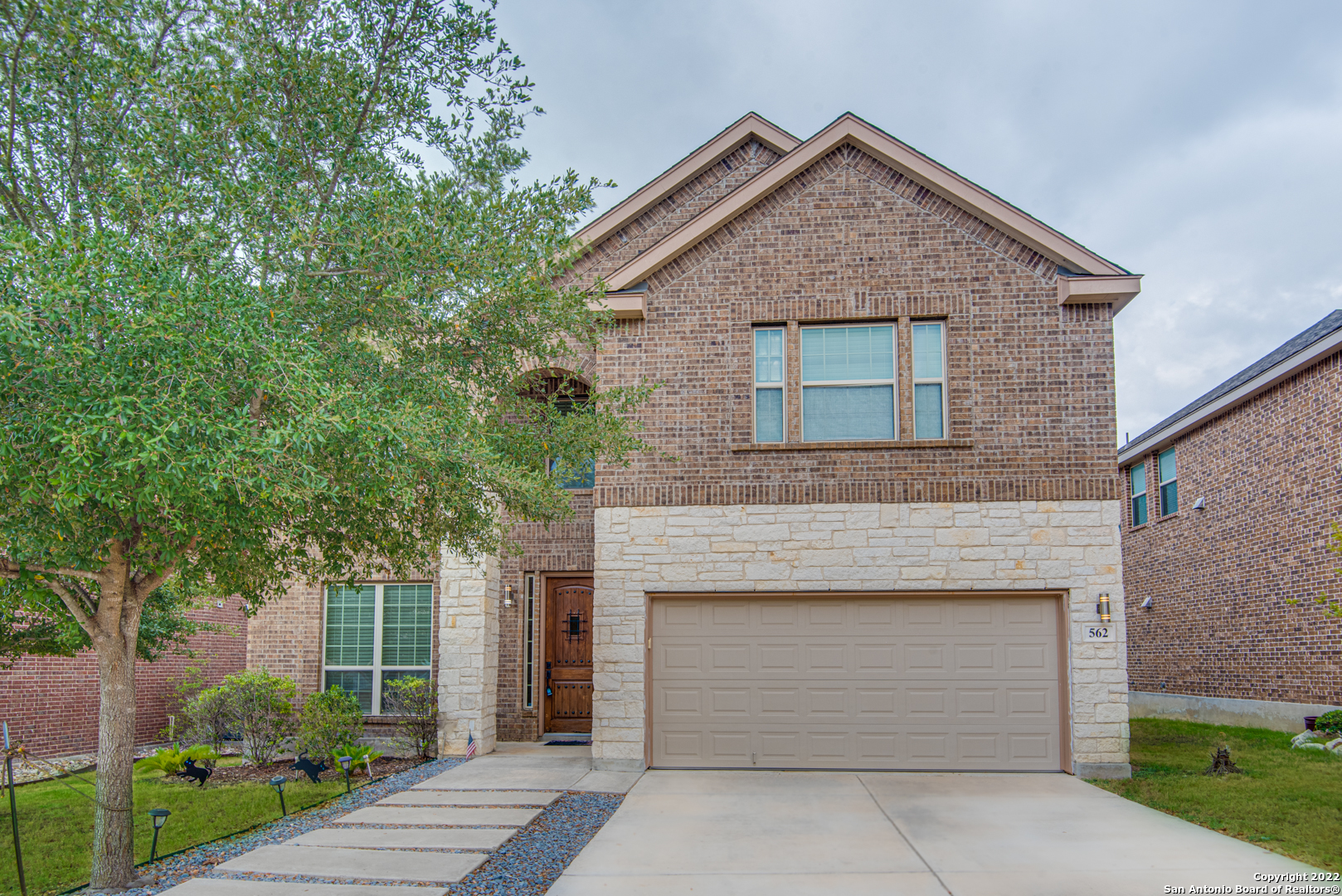 562 White Canyon San Antonio TX 78260
