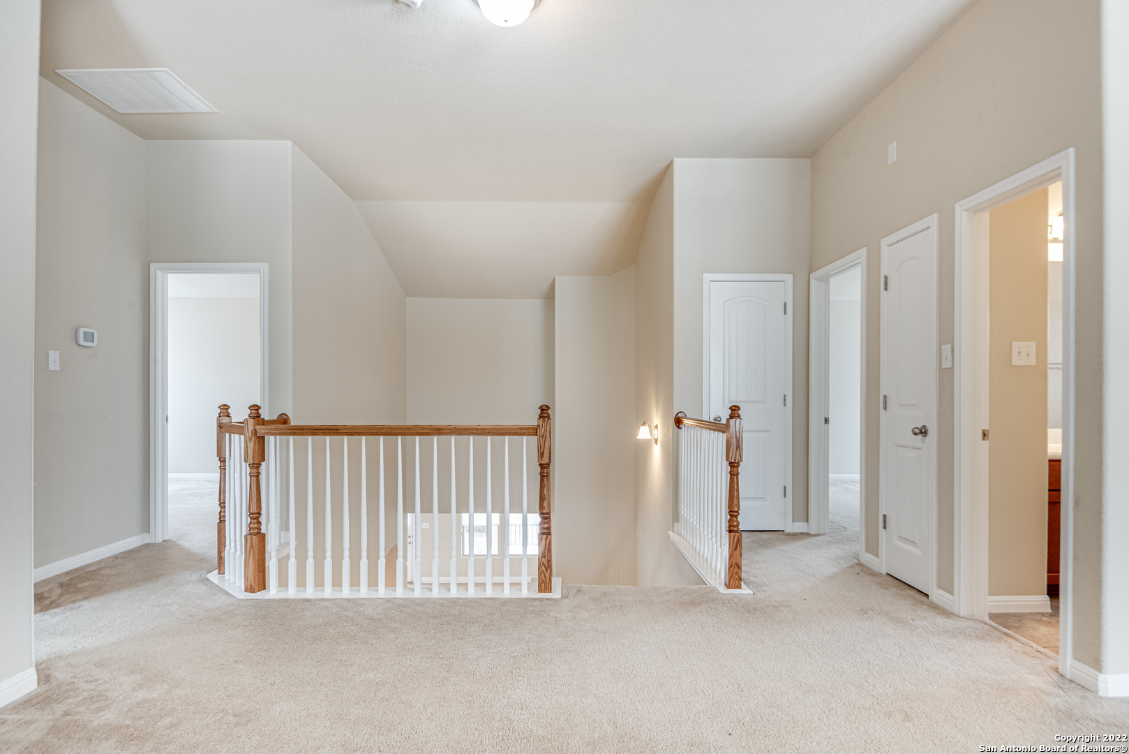 562 White Canyon San Antonio TX 78260