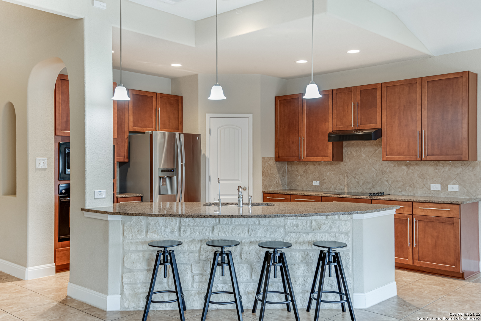 562 White Canyon San Antonio TX 78260