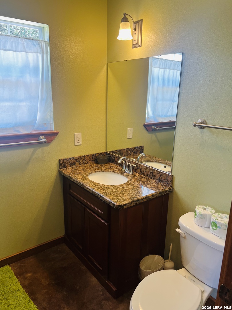 1184 Mountain Valley Concan TX 78838