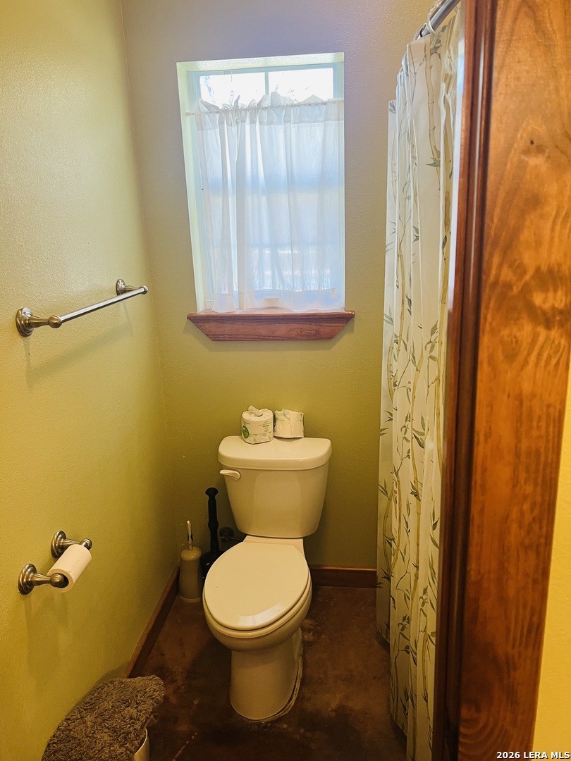 1184 Mountain Valley Concan TX 78838