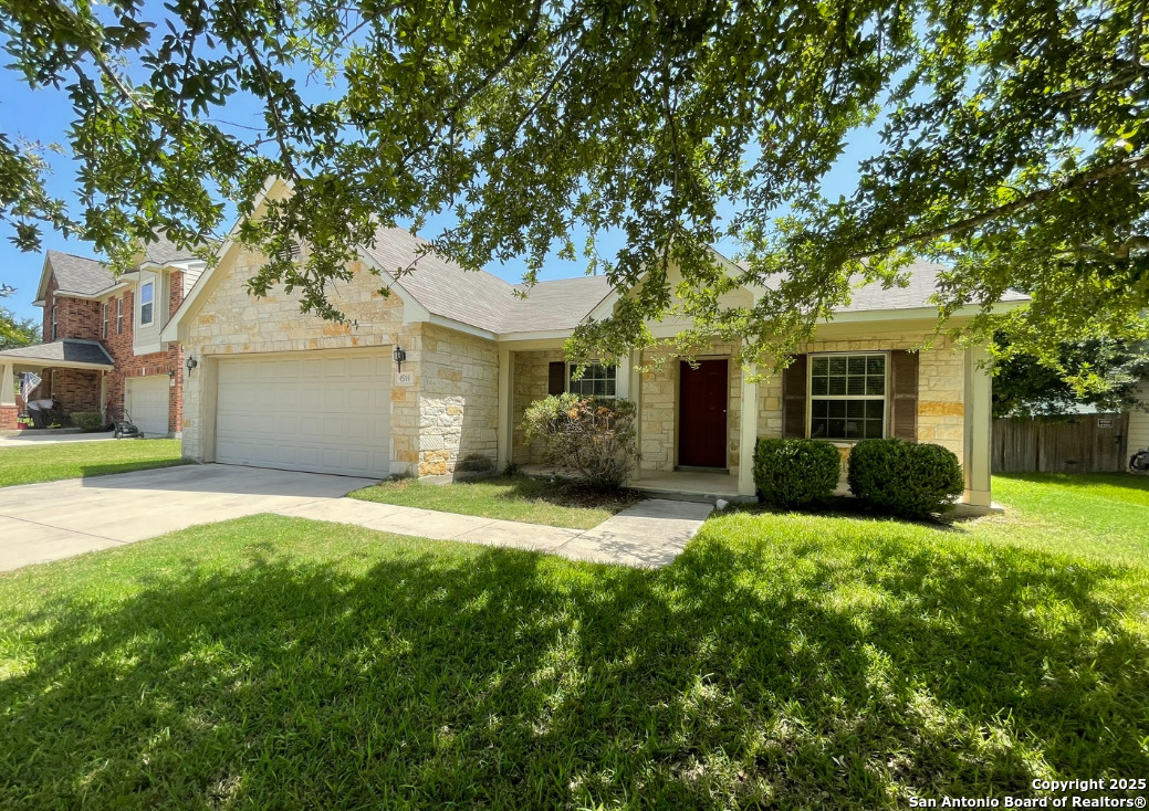 4914 Gemsbuck Chase San Antonio TX 78251