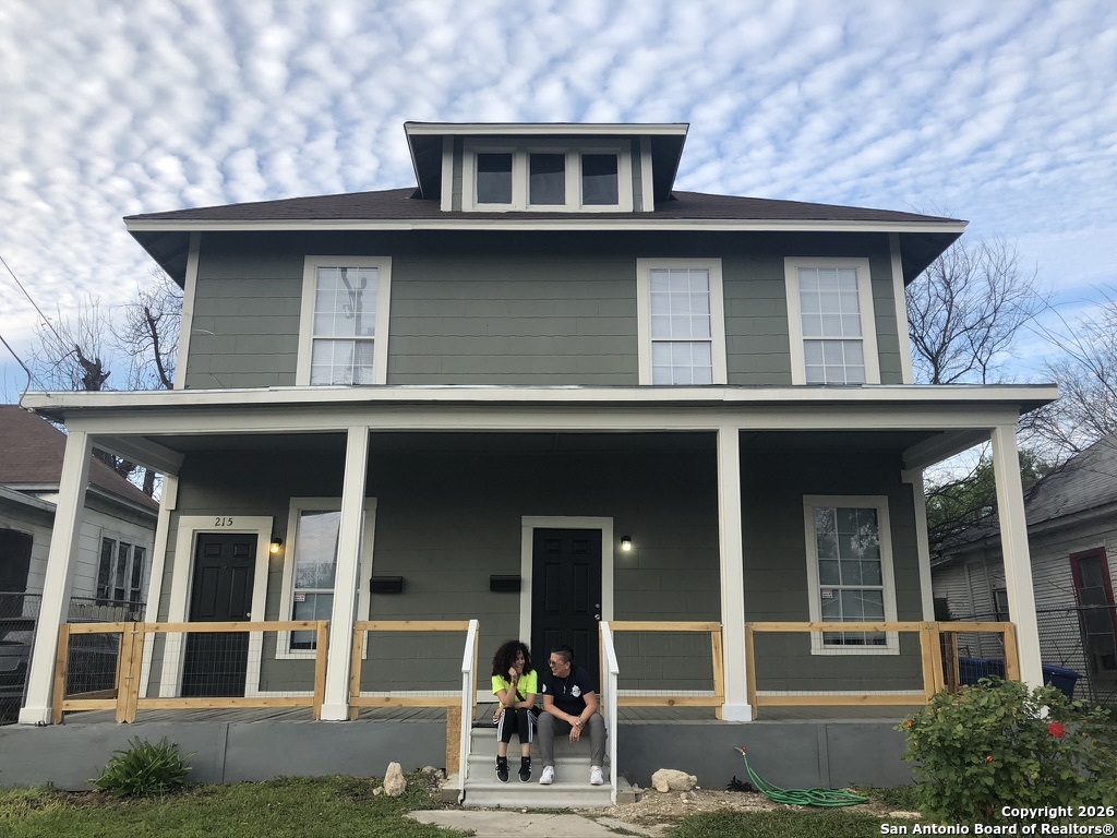 215 Rigsby San Antonio TX 78210