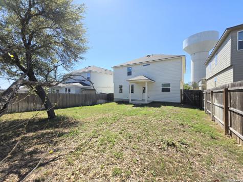724 Fort Leonard San Antonio TX 78245