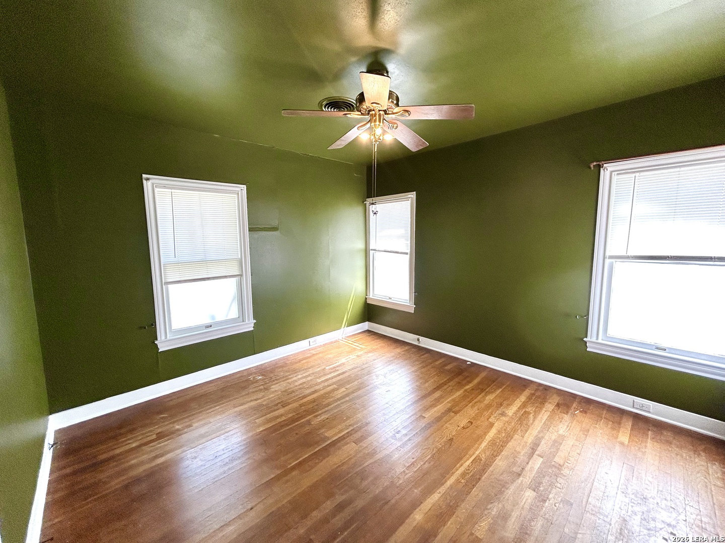 1627 Schley Avenue San Antonio TX 78210