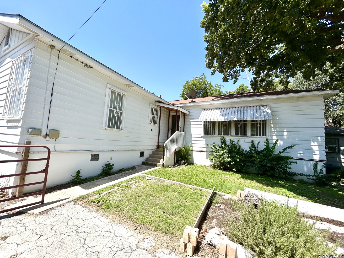 1627 Schley Avenue San Antonio TX 78210