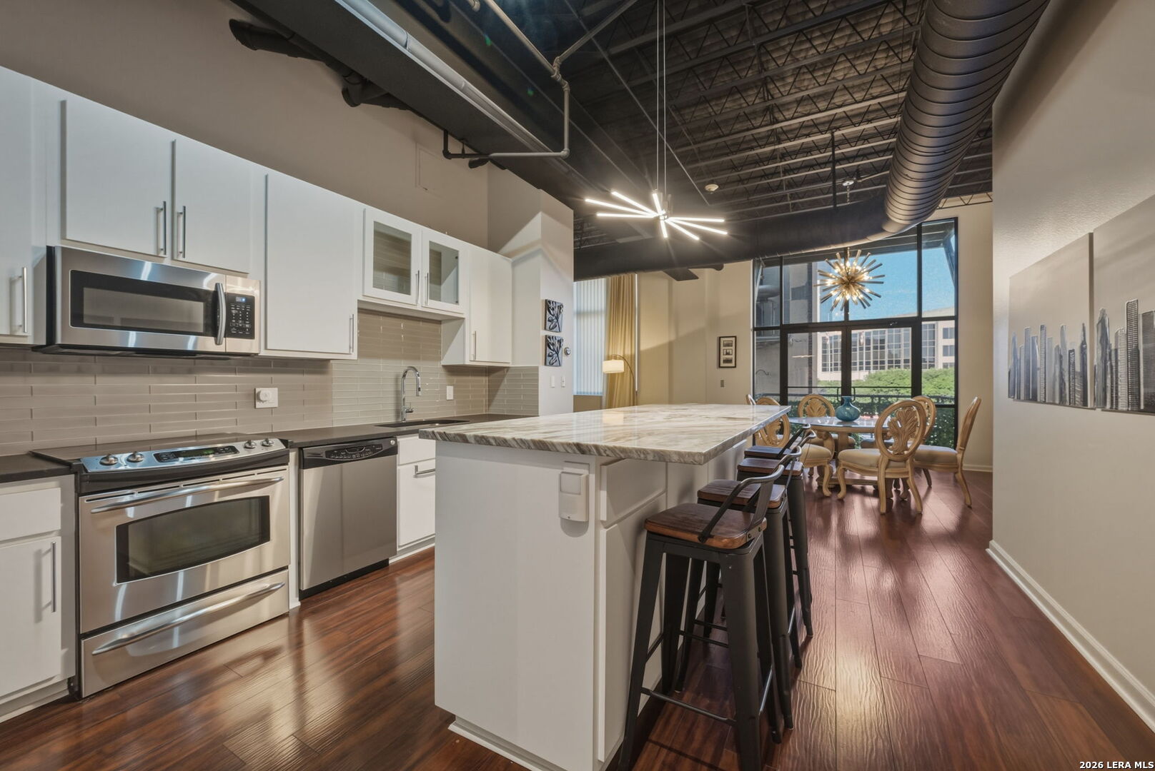 214 E Travis Street San Antonio TX 78205
